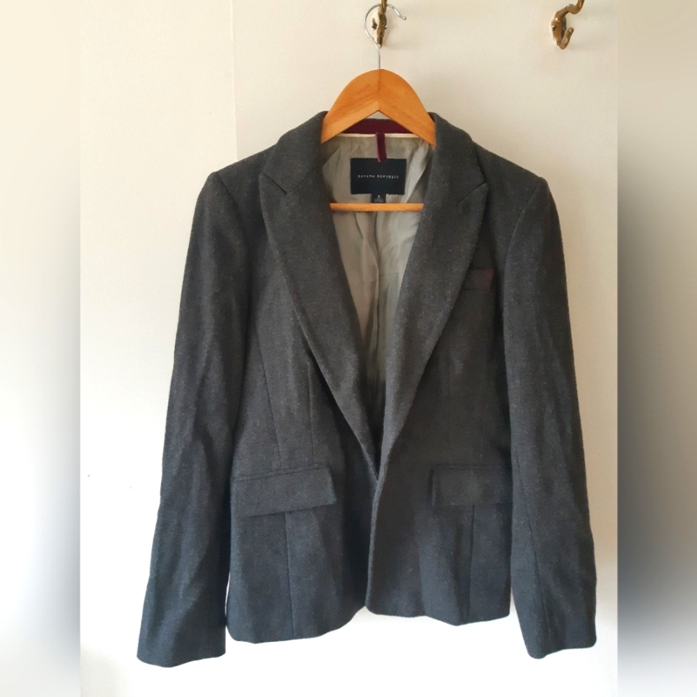 Wool grey blazer - size 6